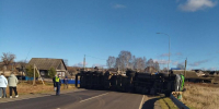 В Игринском районе перевернулся лесовоз, перекрыв движение по федеральной трассе - Сусанин