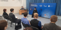 Студенты СарФТИ встретились со священником - Саров24
