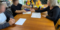 ЖКХ, пенсии и помощь бойцам: Мария Лиджиева провела личный прием граждан - Справедливая Россия