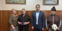 В Навле отцу погибшего воина вручили медаль «Отец солдата» - Газета Наше время