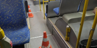 В Кирове три женщины упали в салоне автобуса - Комсомольская Правда