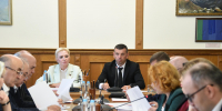 Комитет по образованию и науке рассмотрел изменения в законы о поддержке детей-сирот и целевом обучении - Народное Собрание