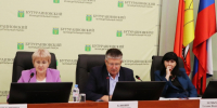 В Бутурлиновском районе личный прием граждан провёл министр физической культуры и спорта Воронежской области Павел Чибисов. - Бутурлиновский район