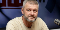 Год подготовки ради двух часов в небе — Роман Агер о тренировках для рекордного полета над Эльбрусом - Pln-Pskov.Ru