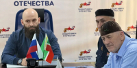 Отцам участников СВО в Чечне вручили подарки в честь праздника - ИА Чечня Сегодня