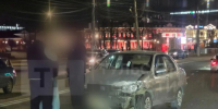 На подъезде к Зареченскому мосту произошло ДТП с участием двух автомобилей и автобуса - ИА Тульские новости