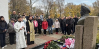 На Крестительском кладбище молитвенно почтили память офицера СОБРа Дениса Мельникова, 18 октября 2026 года, г.Орел - Орловская и Ливенская епархия
