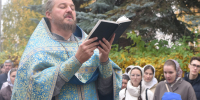 Прихожане Спасо-Запрудненского храма совершили крестный ход в поселок Волжский - Костромская епархия