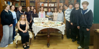 Экскурсия «Семейное чтение сквозь время», приуроченная ко Дню отца - ЦБС Вольского района
