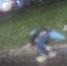 Видео: Охранник магазина до смерти избил предполагаемого вора в Петербурге - Online47.Ru