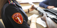 Жители Тульской области добровольно сдали 17 единиц оружия в подразделения Росгвардии за неделю - Росгвардия