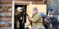 Урок живой истории преподали школьникам северодвинские реконструкторы. - Администрация г. Северодвинска
