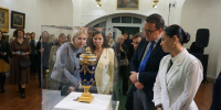 Впервые в Коми показали уникальную вазу "Мария‑Антуанетта" - Pg11.Ru