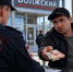 На вокзале Волжского иностранец попытался подкупить полицейского - Блокнот Волжского