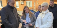 Межведомственная комиссия обследовала дома в Гатчине, повреждённый в результате атаки  БПЛА - Гатчинская служба новостей