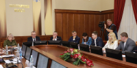 фото Юрия Хомича: на снимке - заседание транспортного комитета - Законодательное собрание
