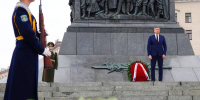 Брянская делегация отдала дань памяти героям в Беларуси - БрянскToday.Ru