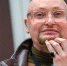 Певец Шура рассказал, что потерял зубы прямо во время выступления на сцене - M24.Ru
