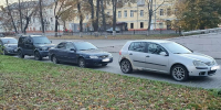 Стихийную парковку на бульваре в центре Ярославля проверят во время рейда - YarCube.Ru
