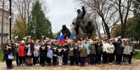 В Новомосковске прошел митинг ко Дню белых журавлей - ИА Тульская пресса.Ru