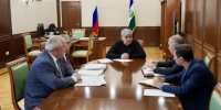 Рабочее совещание по вопросам строительства - Кабардино-Балкарская правда