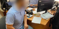 Налоговика будут судить за взятку и распространение сведений, составляющих налоговую и банковскую тайну - ИА Версия-Саратов