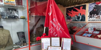 В Энгельсском доме-интернате состоялась торжественная церемония передачи копии Знамени Победы - Министерство труда и соцзащиты