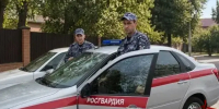 В Нальчике сотрудники вневедомственной охраны Росгвардии оказали помощь женщине, потерявшей сознание - Росгвардия