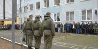 В Твери студенты взяли автомат и представили себя на службе - Комсомольская Правда