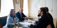 Митрополит Игнатий провел встречу с новыми должностными лицами областного правительства - Свято-Троицкий собор