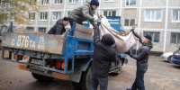 Больше 350 субботников объединили жителей областного центра. В Благовещенске проходит осенний этап «Города берегу» - Администрация г. Благовещенск