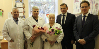 Сегодня руководители района чествовали Людмилу Девяткину, поздравили её с днем рождения и вручили Почётную грамоту - Кольский район