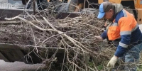 В Белгороде на уборку улиц вышли 188 рабочих и 65 единиц техники - Сетевое издание Победа 31