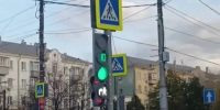 На площади Франценюка заработали четырёхглазые светофоры - Gorod48.ru