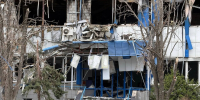 Пожарные ликвидировали открытое горение в здании ЛТК после ночной атаки - Луганский Информационный Центр