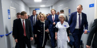 Анатолий Серышев и Валентина Матвиенко посетили социальные объекты Республики Хакасия - 10 канал