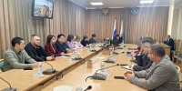 Молодежные инициативы обсудили в парламенте - Государственное Собрание-Эл Курултай