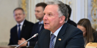 Уиткофф поблагодарил Путина от имени Трампа за решение по "дизельной сделке" - M24.Ru