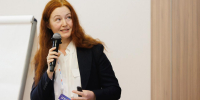 Эксперт Сибирского медуниверситета представила опыт преодоления вызовов в подготовке по экстренной медицинской помощи на РОСОМЕД-2026 - СибГМУ