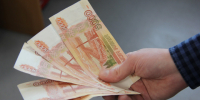 В Екатеринбурге иностранца обвинили в попытке дать полицейскому крупную взятку - УралПолит.Ru