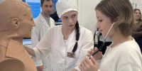Более 100 брянских школьников примерили на себя роль медиков - БрянскToday.Ru