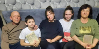 Семья Азаровых из станицы Александровской борется за победу во всероссийском конкурсе «Читаем всей семьёй» - Правительство КБР