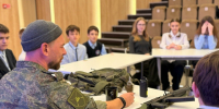Урок мужества: встреча с героем нашего времени. - Губкинский городской округ