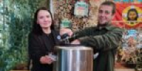 Волонтёрская группа «Новополянские масксети» наладила выпуск реторт-пакетов на передовую - Газета Апшеронский рабочий