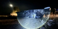 Водителя фуры увезли в больницу после аварии на трассе в Самарской области - Комсомольская Правда Самара