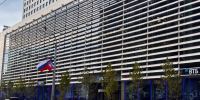 ВТБ подарил Ростову новую платановую аллею в честь своего 36-летия - DonDay.Ru