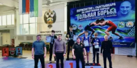 Салехардские борцы завоевали медали первенства Сыктывкара по спортивной (вольной) борьбе - Департамент по физкультуре и спорту