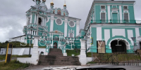 В центре Смоленска прорвало магистральную теплосеть — на Соборном холме провалился асфальт: когда восстановят отопление - SmolDaily.Ru