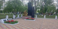 В Приморско-Ахтарском районе реконструируют памятный комплекс - Комсомольская Правда