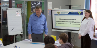 Железная дорога не прощает ошибок: на Сахалине провели урок безопасности для детей - SakhalinMedia.Ru